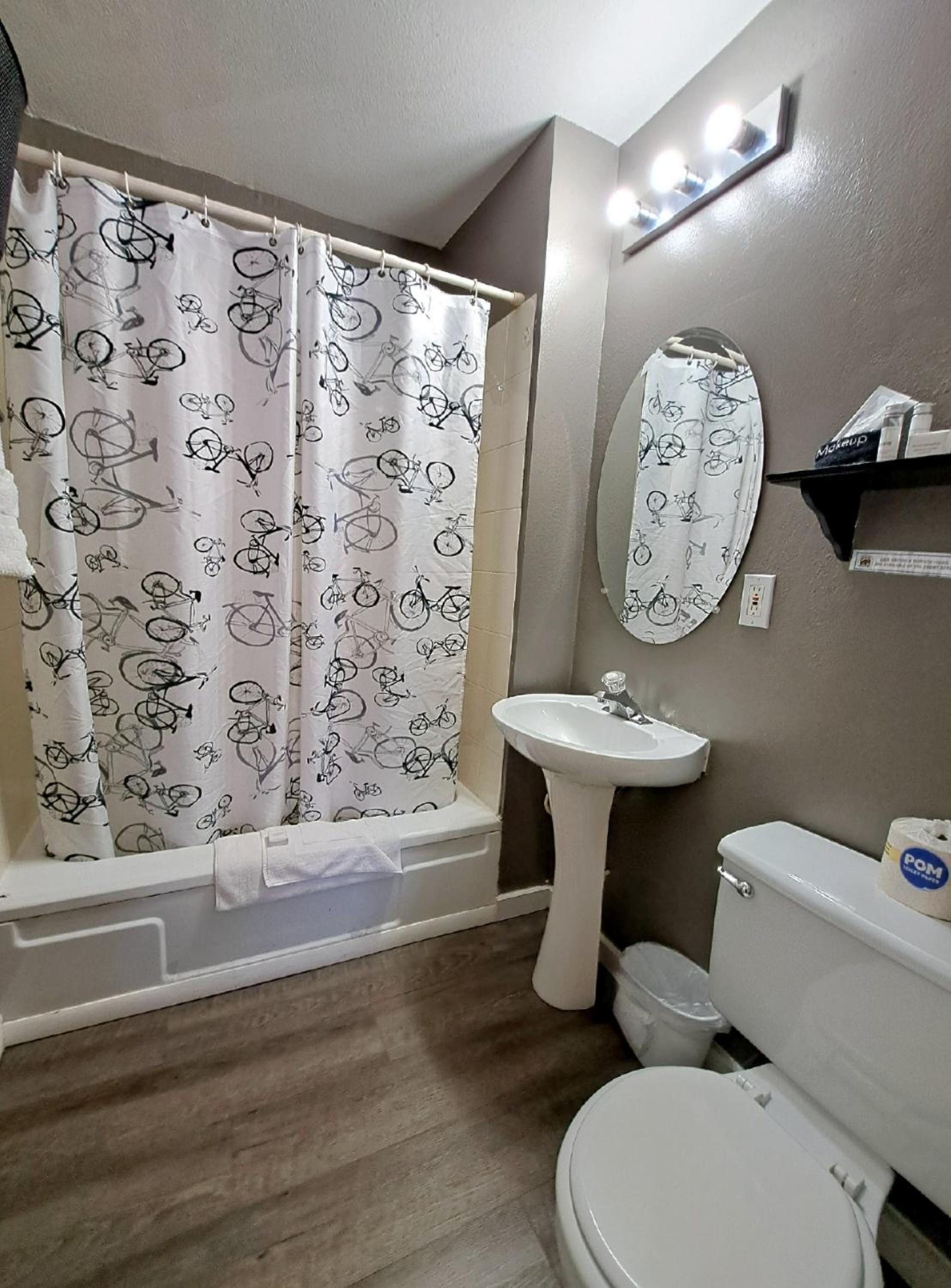 Deluxe Queen Room photo 2