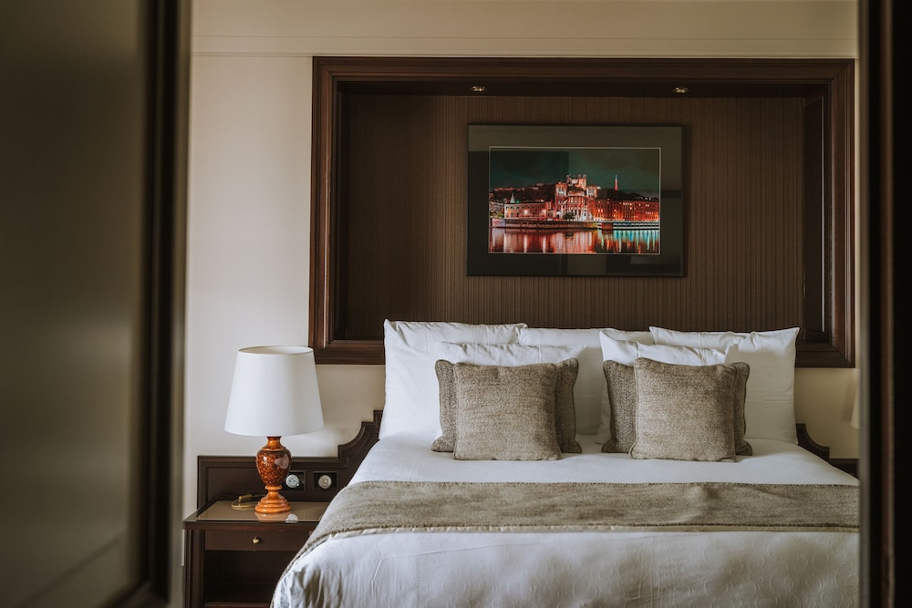 Deluxe Room, 1 Double Bed - Photo 3