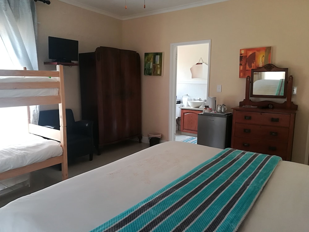 Luxury King Standard Room
