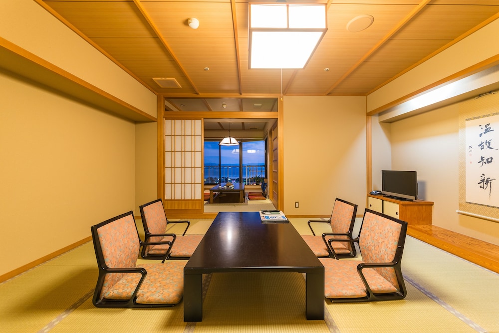 Japanese Style Room (Satoyama) with Open-Air bath photo 2