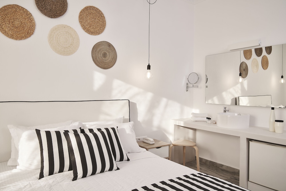 Standard Double or Twin Room, Sea View