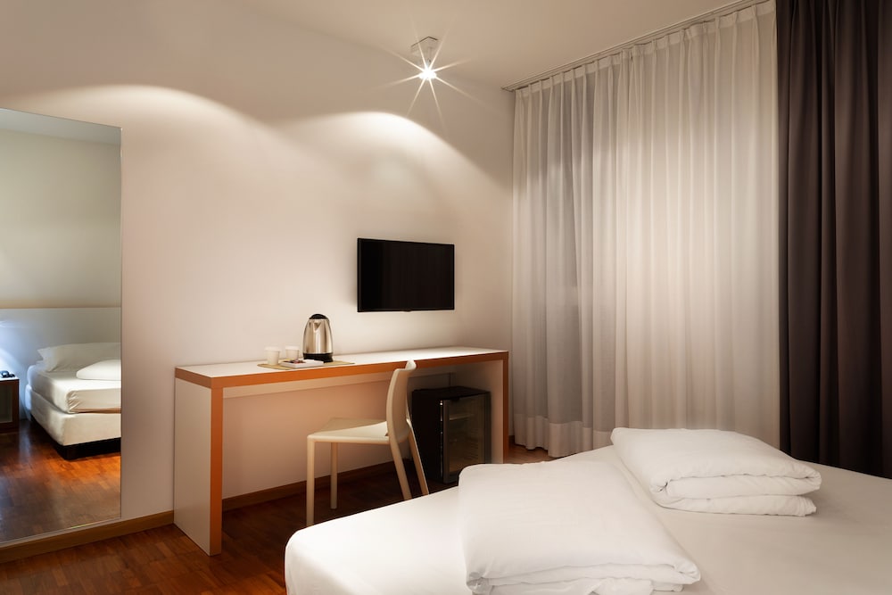 Standard Double Room Single Use, Annex Building photo 2
