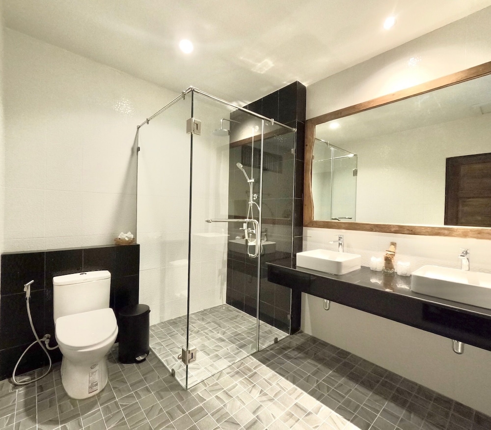 Villa with Private Pool (Free pick up and dop off at Mae Haad Pier) - Photo 14