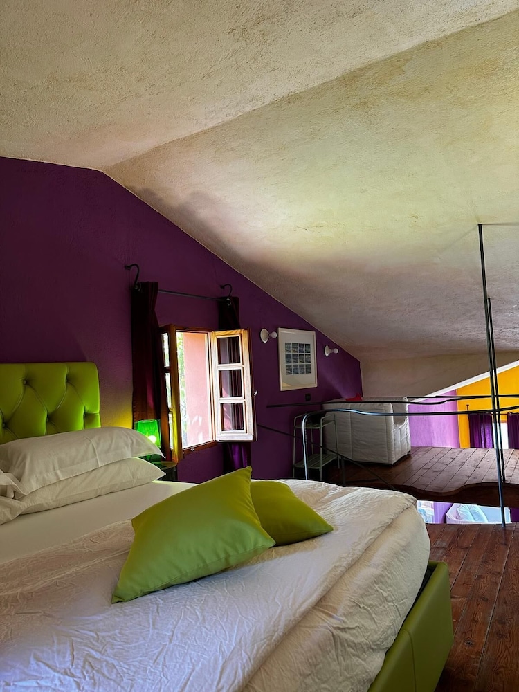 Deluxe Duplex, Sea View