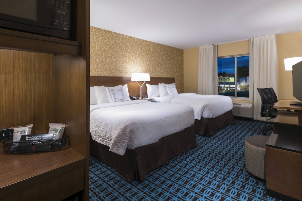 Room, 2 Queen Beds