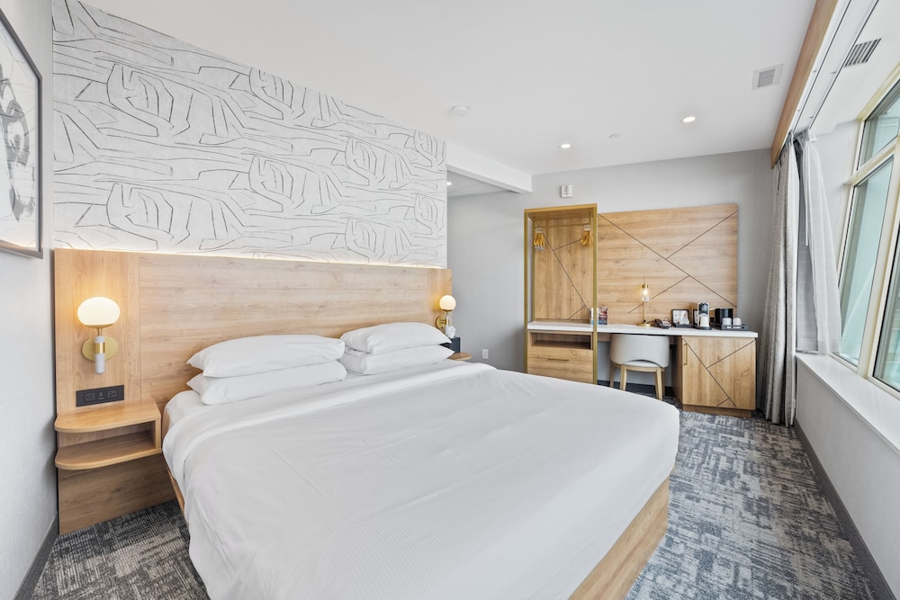 Premium Full Fallsview Room photo 1