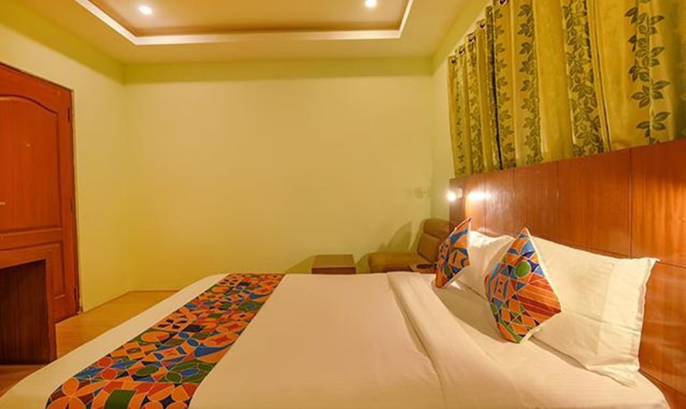 Deluxe Room - Photo 3
