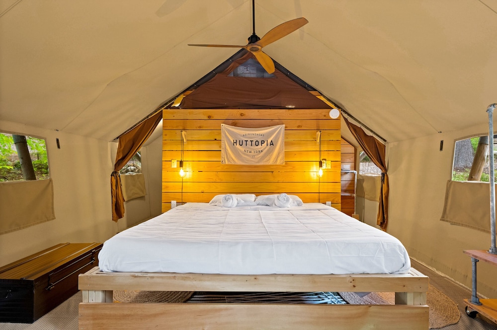 Romantic Tent photo 2