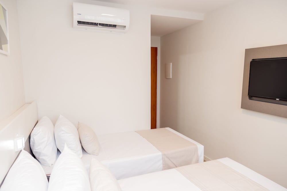Standard Double Room - Photo 4