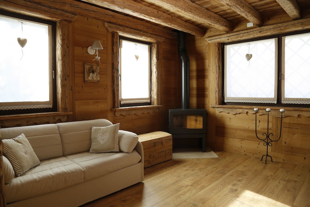 Nido Del Pettirosso, For 4 People (Via Moneana Di Clavais, 5 Ovaro) photo 1