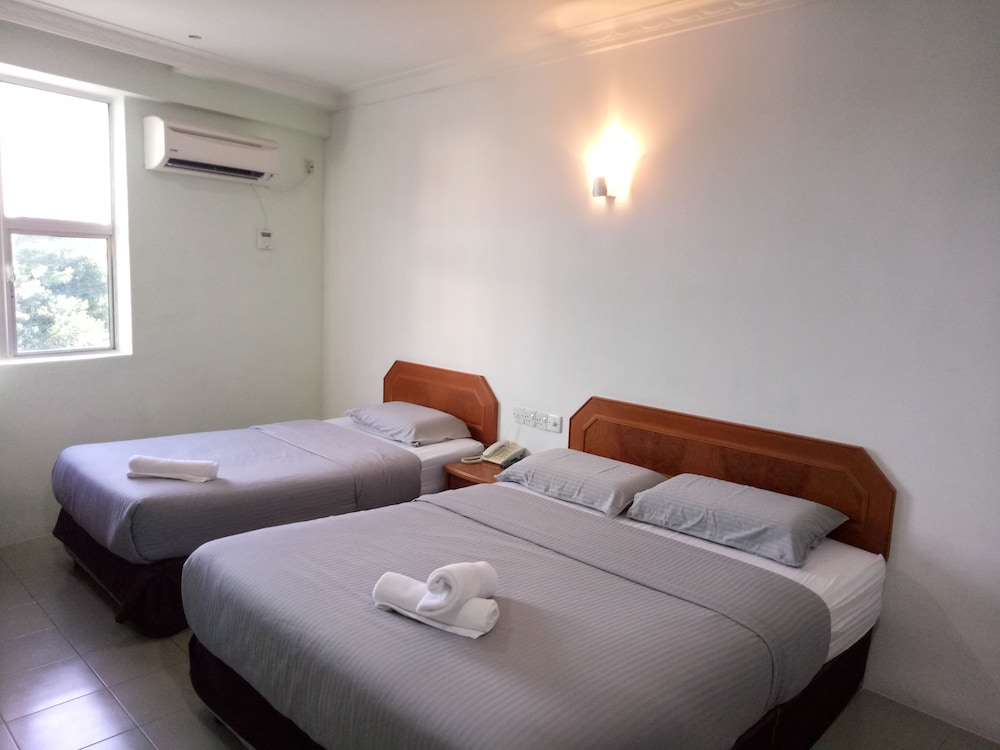 Triple Room, Accessible, Private Bathroom