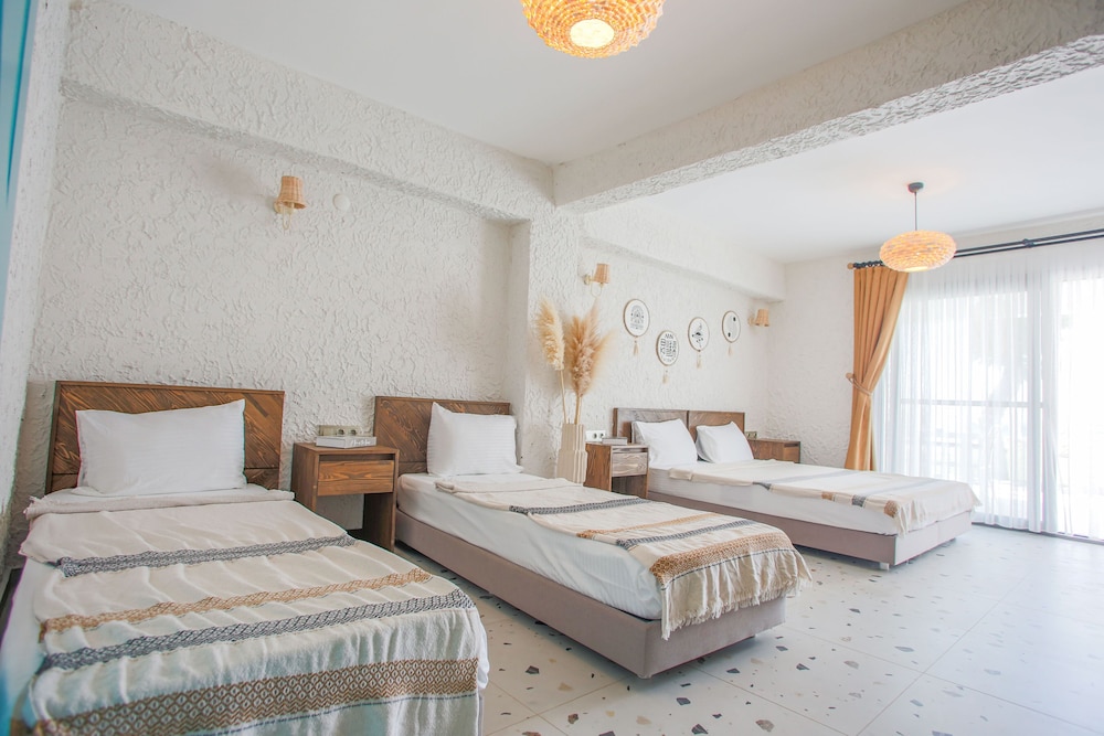 Superior Quadruple Room photo 1