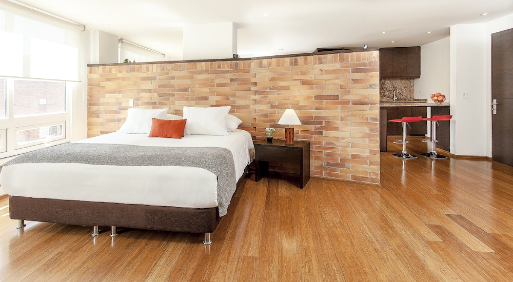Apartment - Photo 4