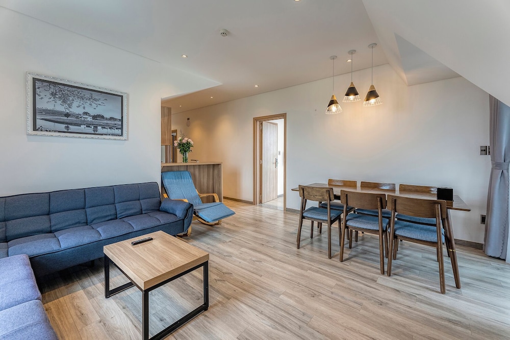 Family Apartment - Photo 18