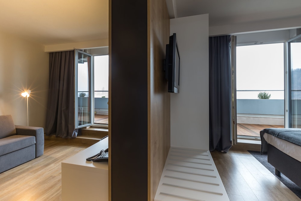 Junior Suite - Photo 7