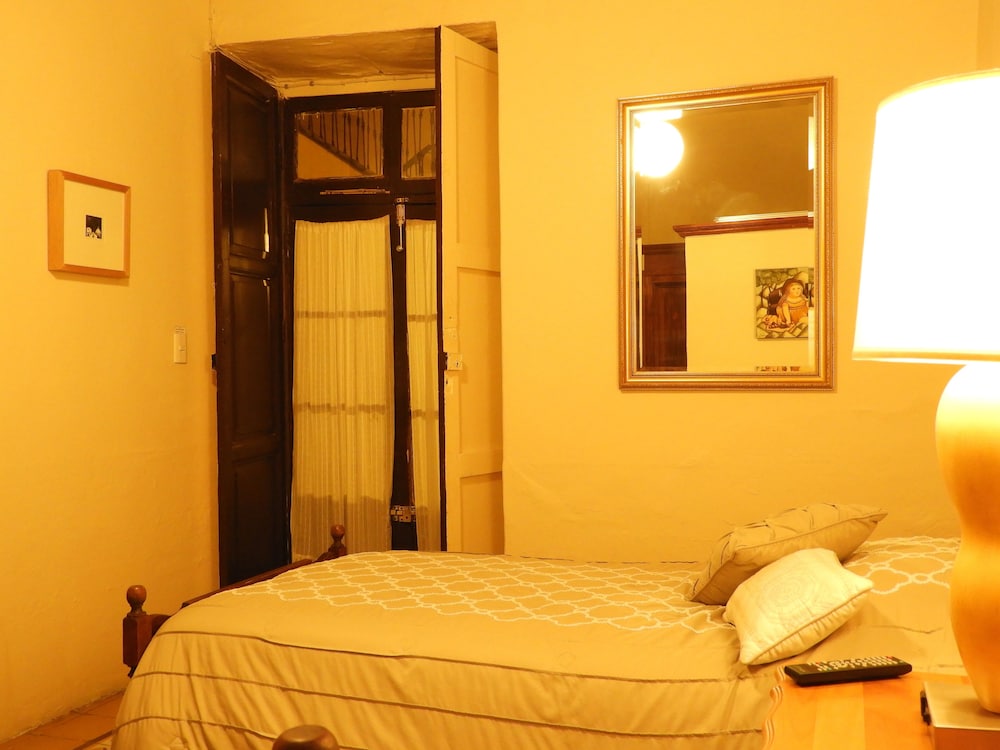 Standard Double Room photo 3