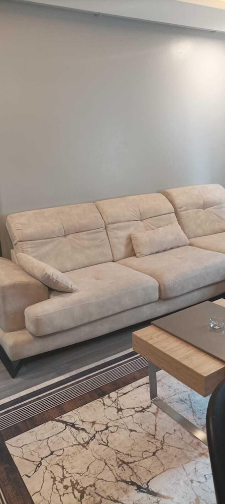 Family Apartment photo 2