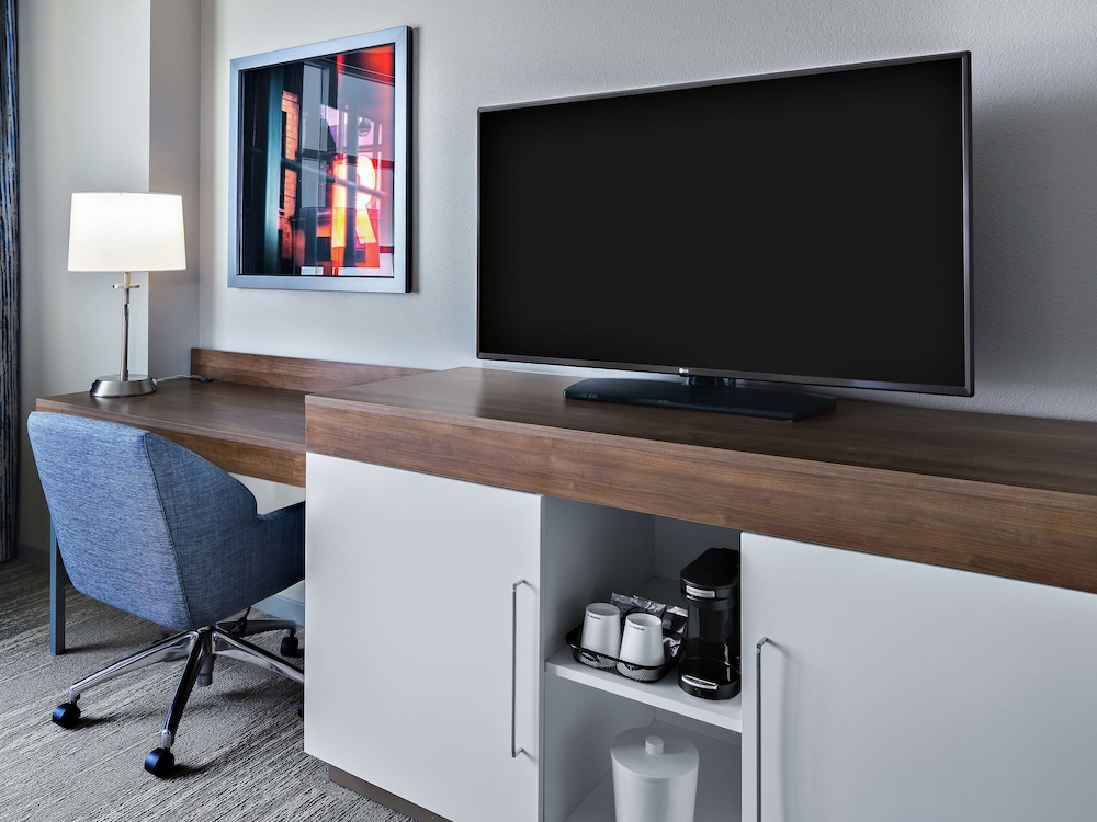 Available room