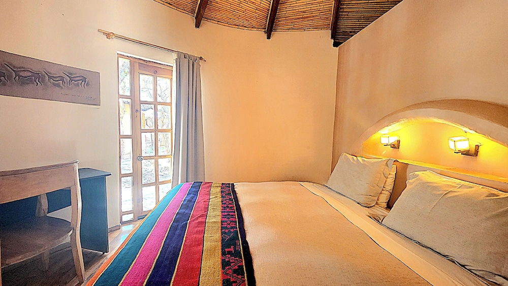 Comfort Double or Twin Room, Courtyard View photo 3