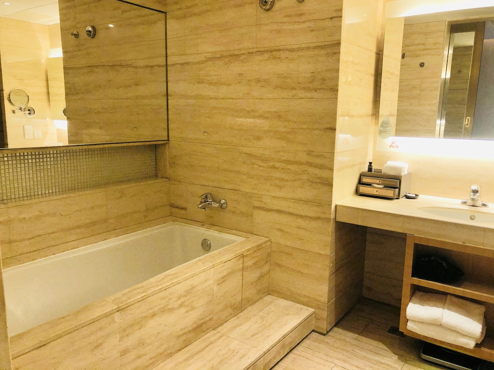 Superior Twin Room - Photo 1