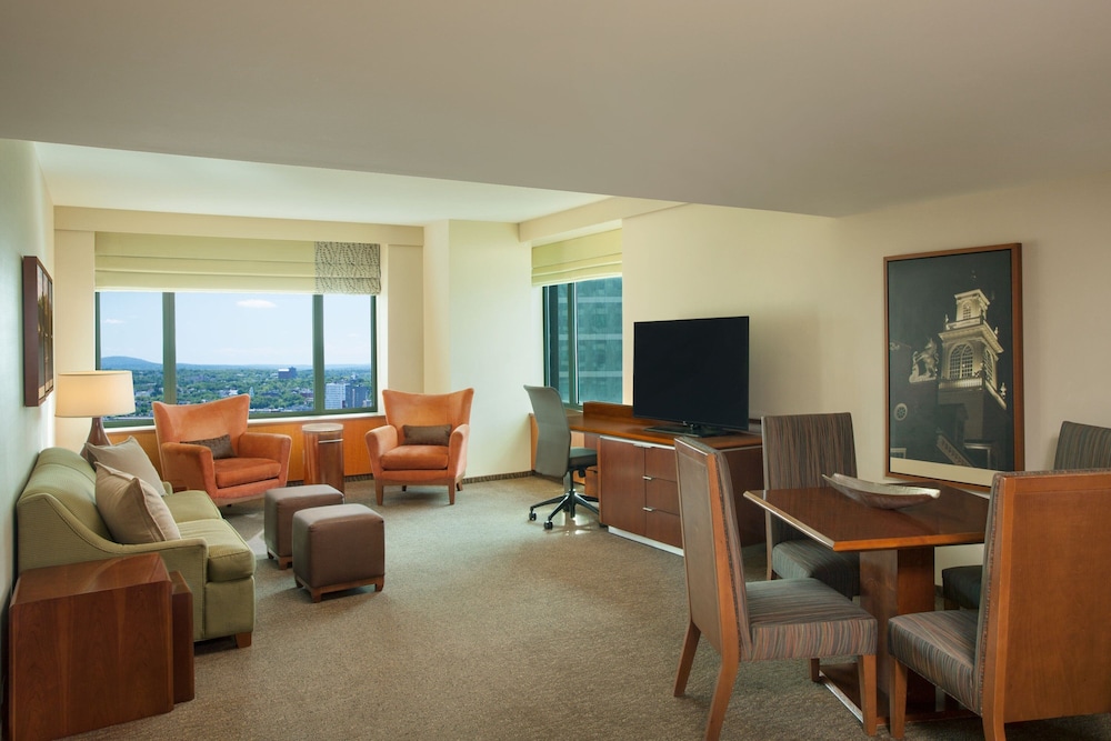 Junior Suite, 1 Double Bed - Photo 8