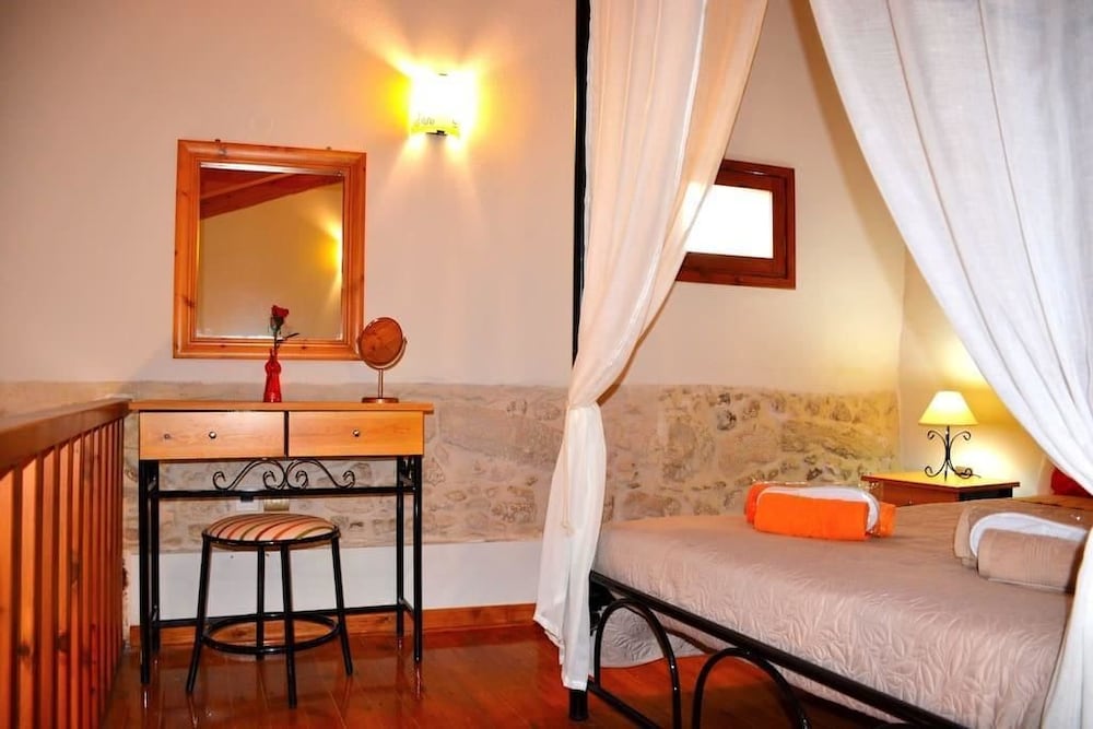 Apartment, 1 Bedroom, City View (Artemis)