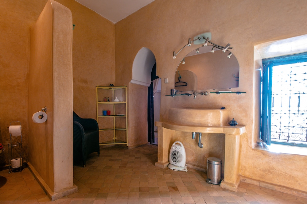 Traditional Room photo 1