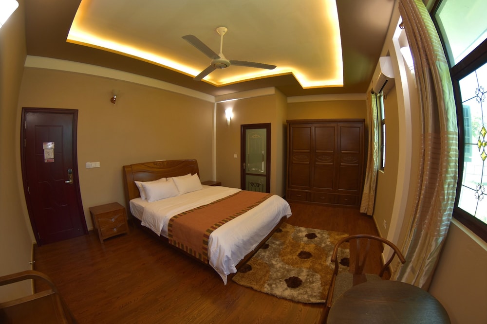 Superior King Room with Jacuzzi photo 2