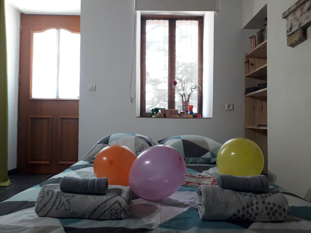 Comfort Room photo 2