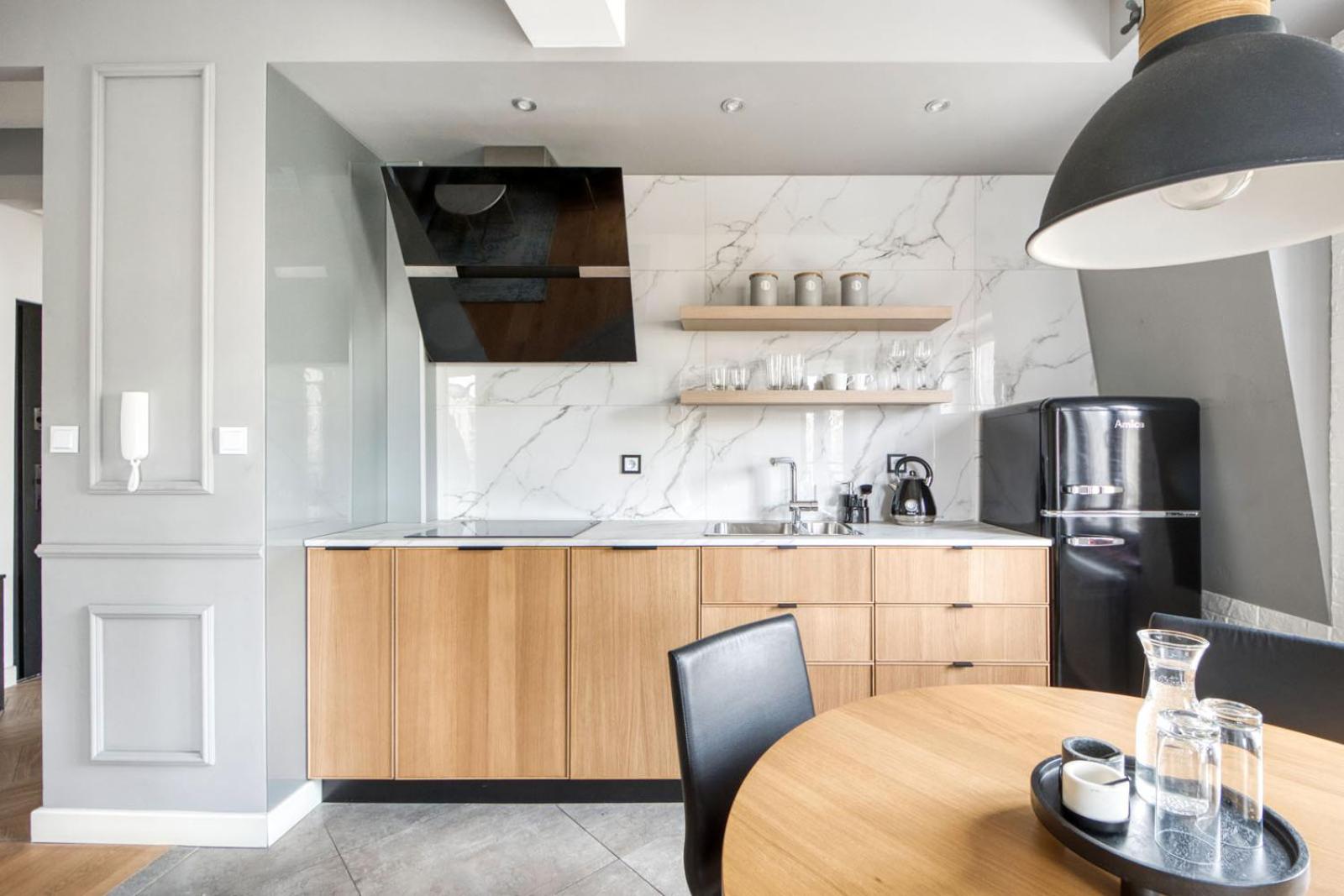 Apartment with Terrace - Photo 1