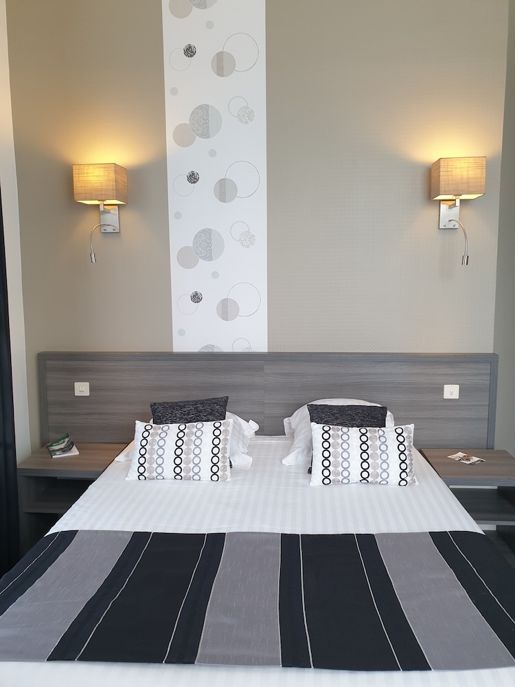 Superior Room - Photo 9