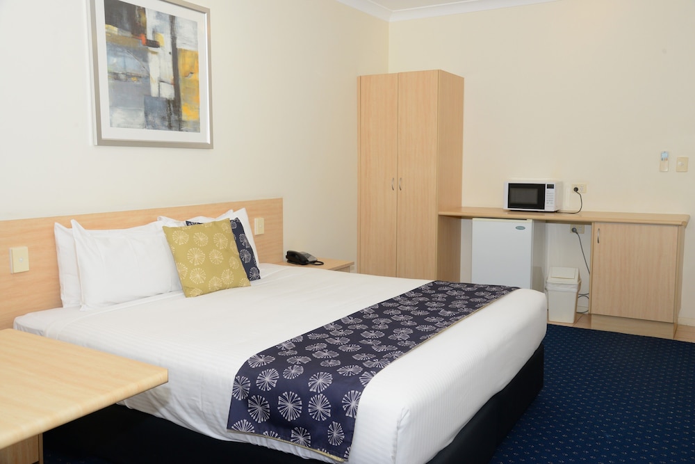 Premier Suite, 1 King Bed (Executive Balcony) photo 1