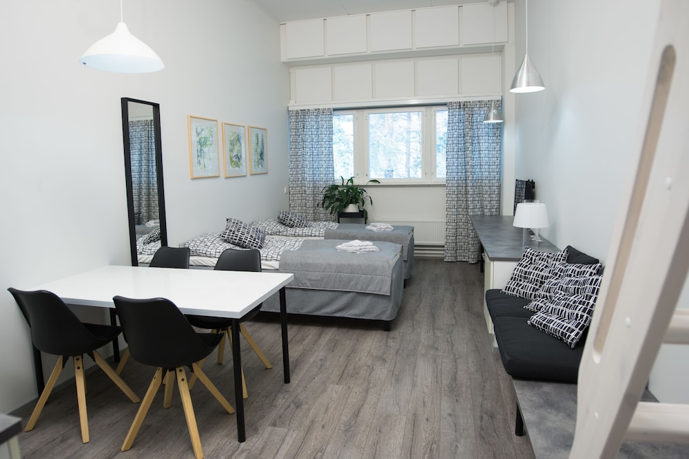 Basic Twin Room