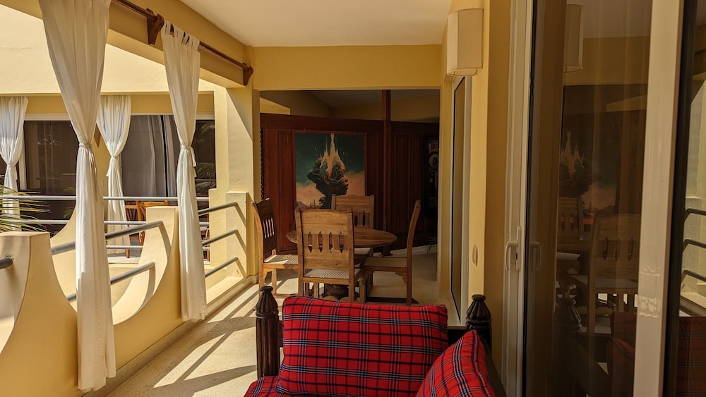 Comfort Suite, 1 Bedroom, Ocean View - Photo 15