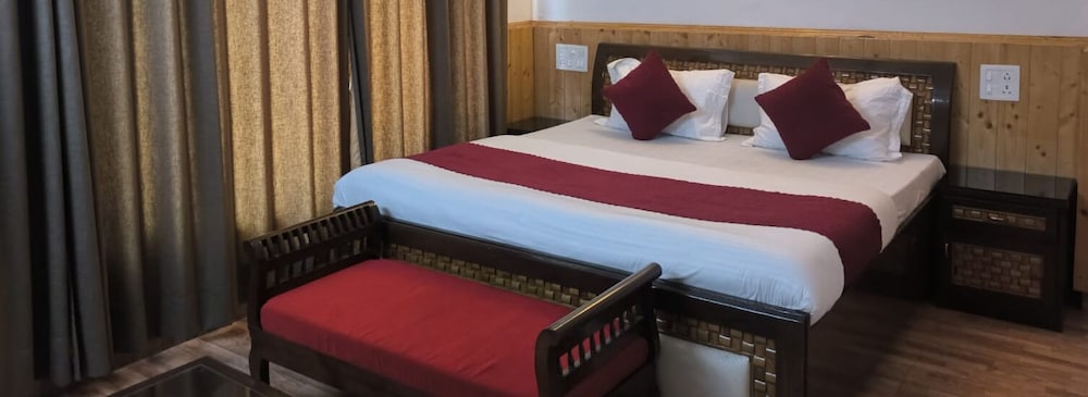 Superior Double Room, Valley View