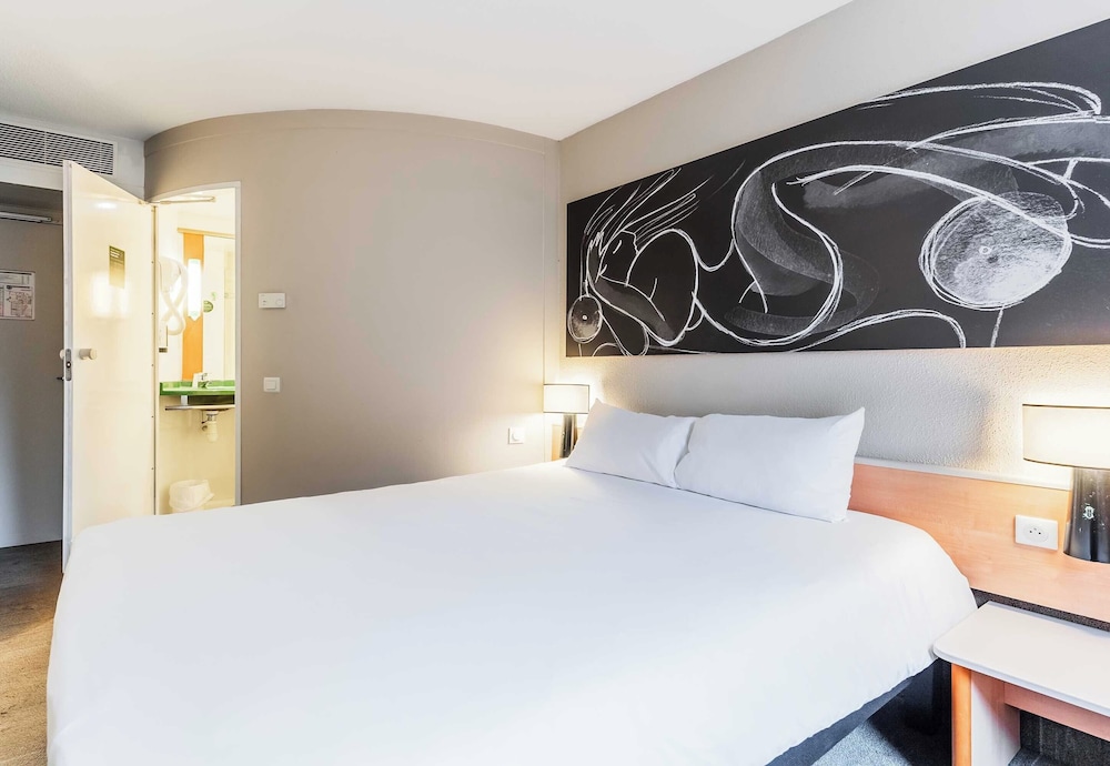 Standard Double Room, Mobility Accessible, Non Smoking photo 3