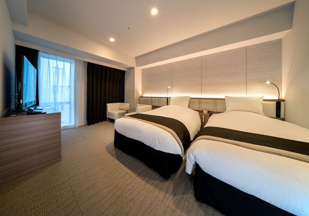 Basic Twin Room, Non Smoking (ANNEX, Check in at Main building) - Photo 5