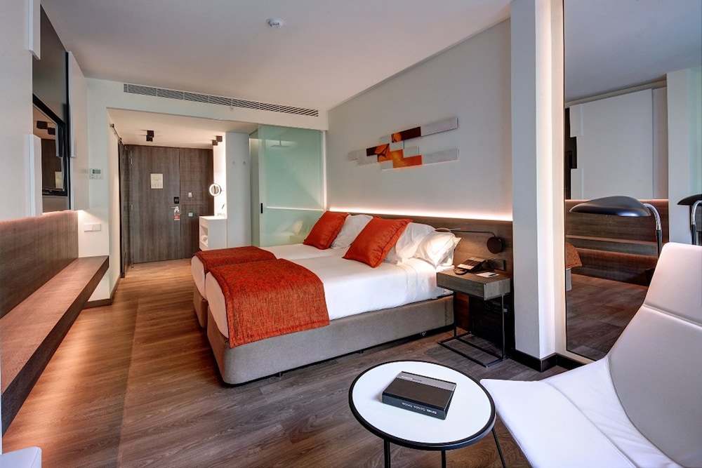 Design Room, Balcony photo 3