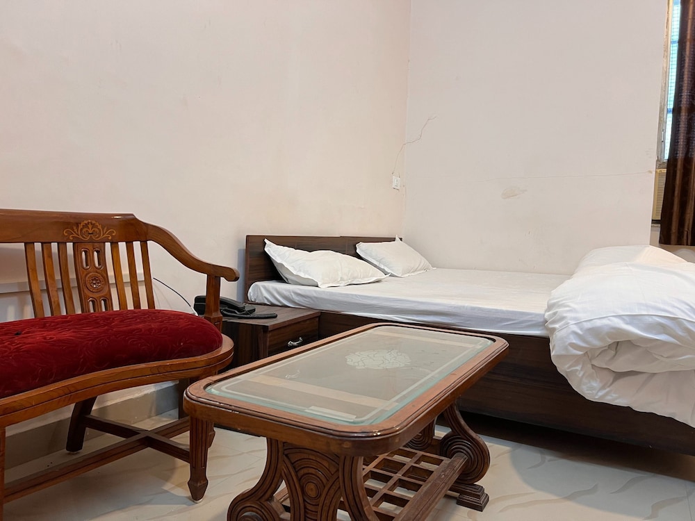 Deluxe Double Room photo 3