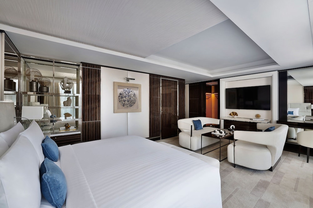Luxury Penthouse, 1 Double Bed, Sea View (Terrace) thumbnail 5