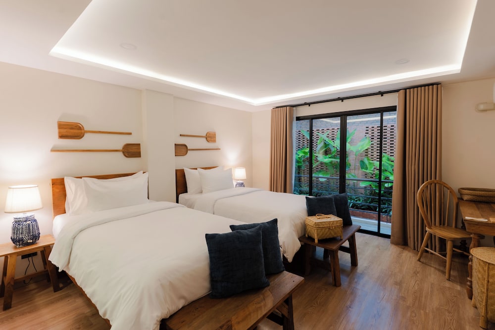 Superior Twin Room