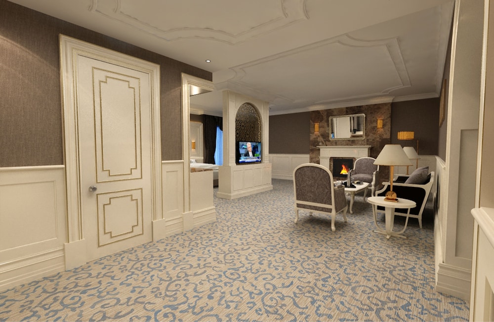 Suite, 1 King Bed, Non Smoking (Harput)