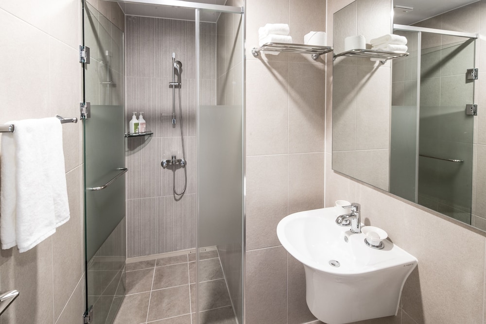 [Vacation PKG] Family(Kitchen/Standard/Bed) - 2 glasses of SONO Seasonal Ade included photo 3
