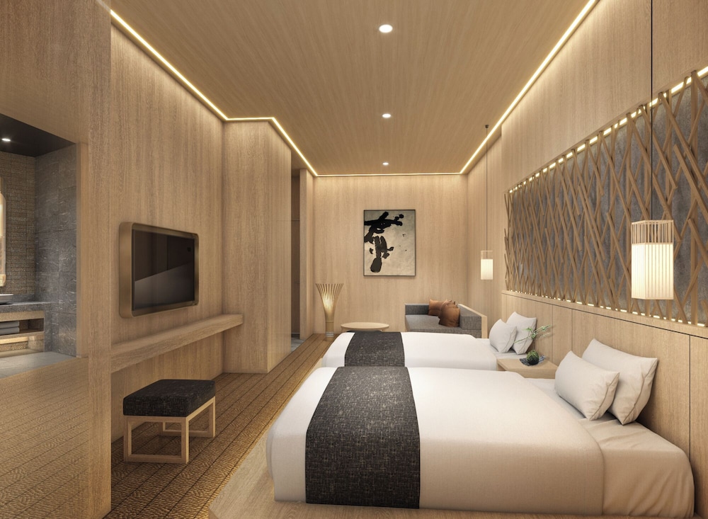 ONE Suite 01 (Luxury Floor),2 double beds, for 2-5 people use, Non Smoking
