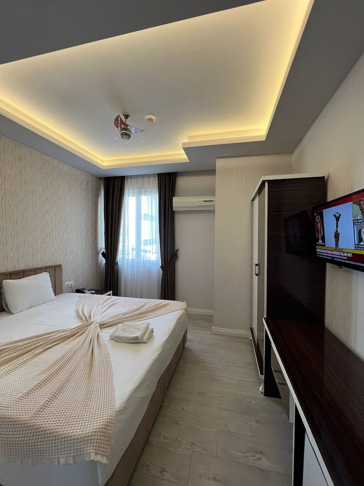 Single Room photo 2