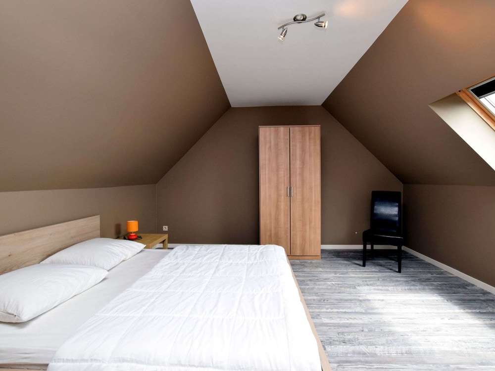 Classic House, Multiple Bedrooms photo 1