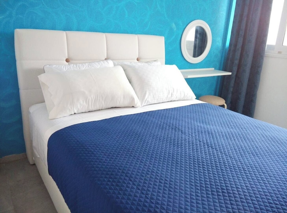 Family Apartment, 2 Bedrooms photo 1