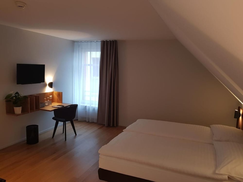Design Double or Twin Room photo 2