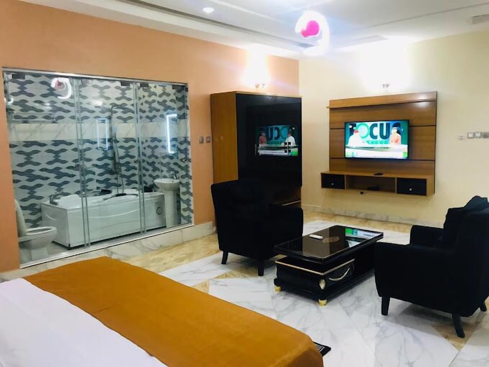 Economy Room, Balcony, City View