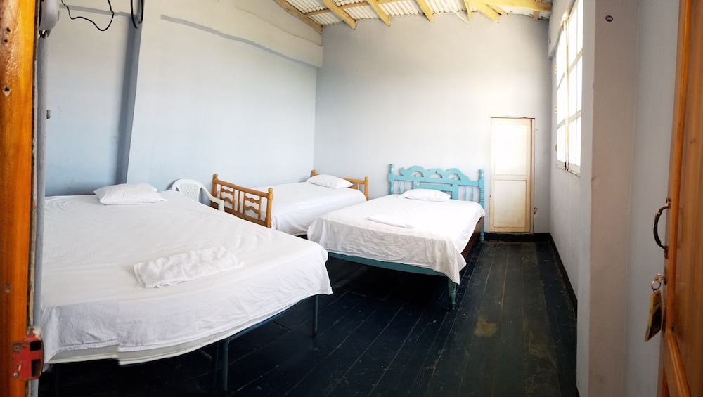 Basic Room, Multiple Beds, Private Bathroom, Beachfront photo 3